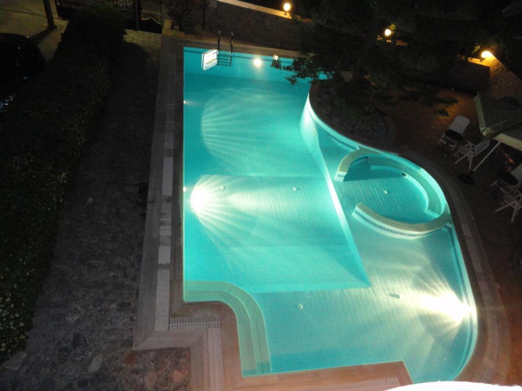Foivos 2 Hotel Gythio Bilik gambar