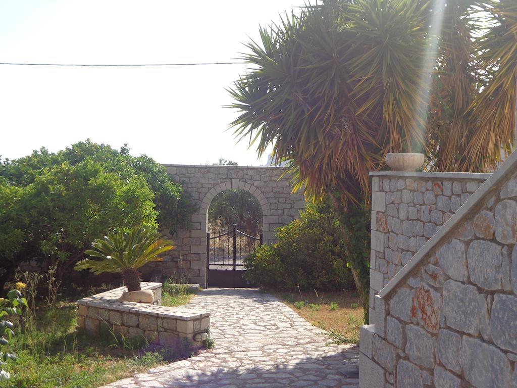 Foivos 2 Hotel Gythio Luaran gambar