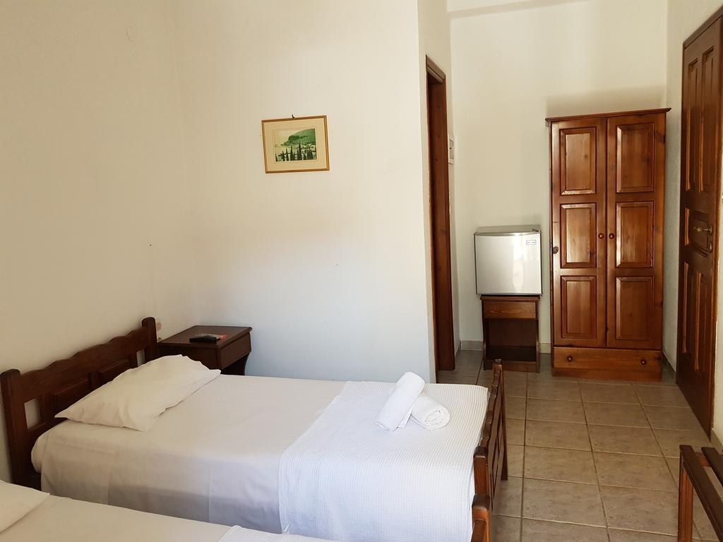 Foivos 2 Hotel Gythio Luaran gambar