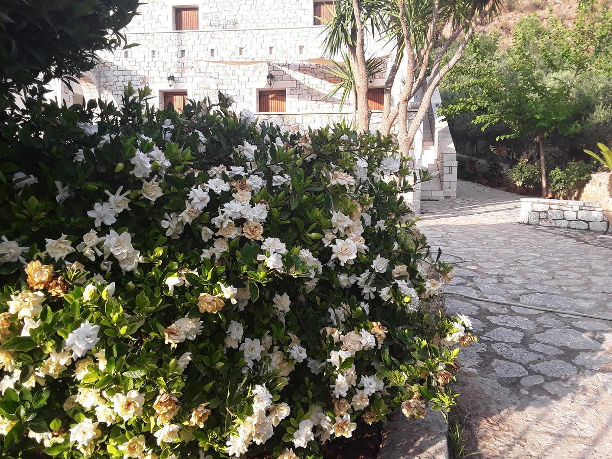 Foivos 2 Hotel Gythio Luaran gambar